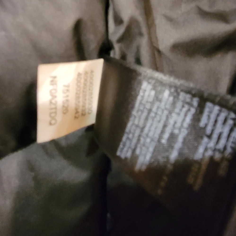 Coat - Picture 7 of 7
